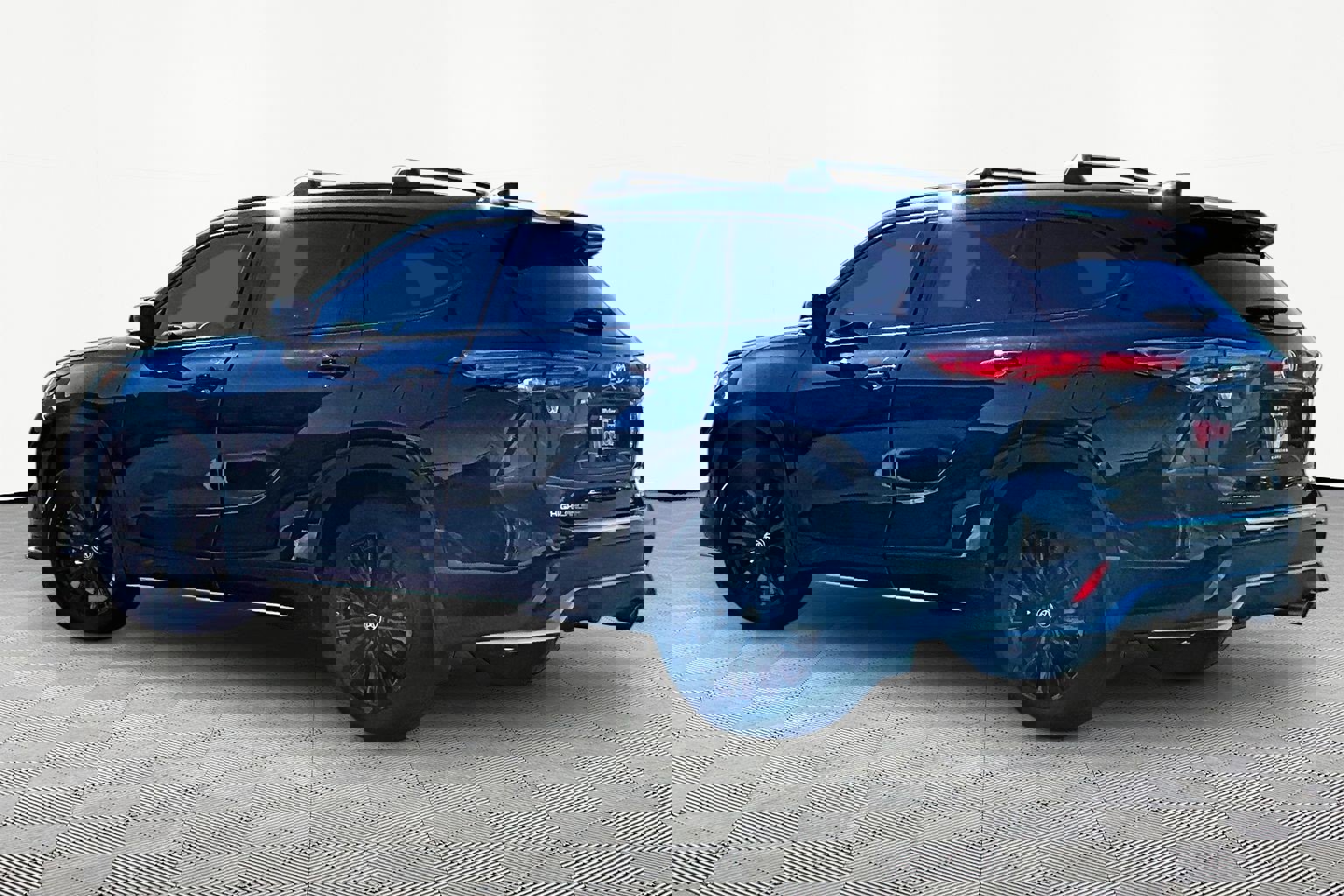 Used 2023 Toyota Highlander XSE image 4