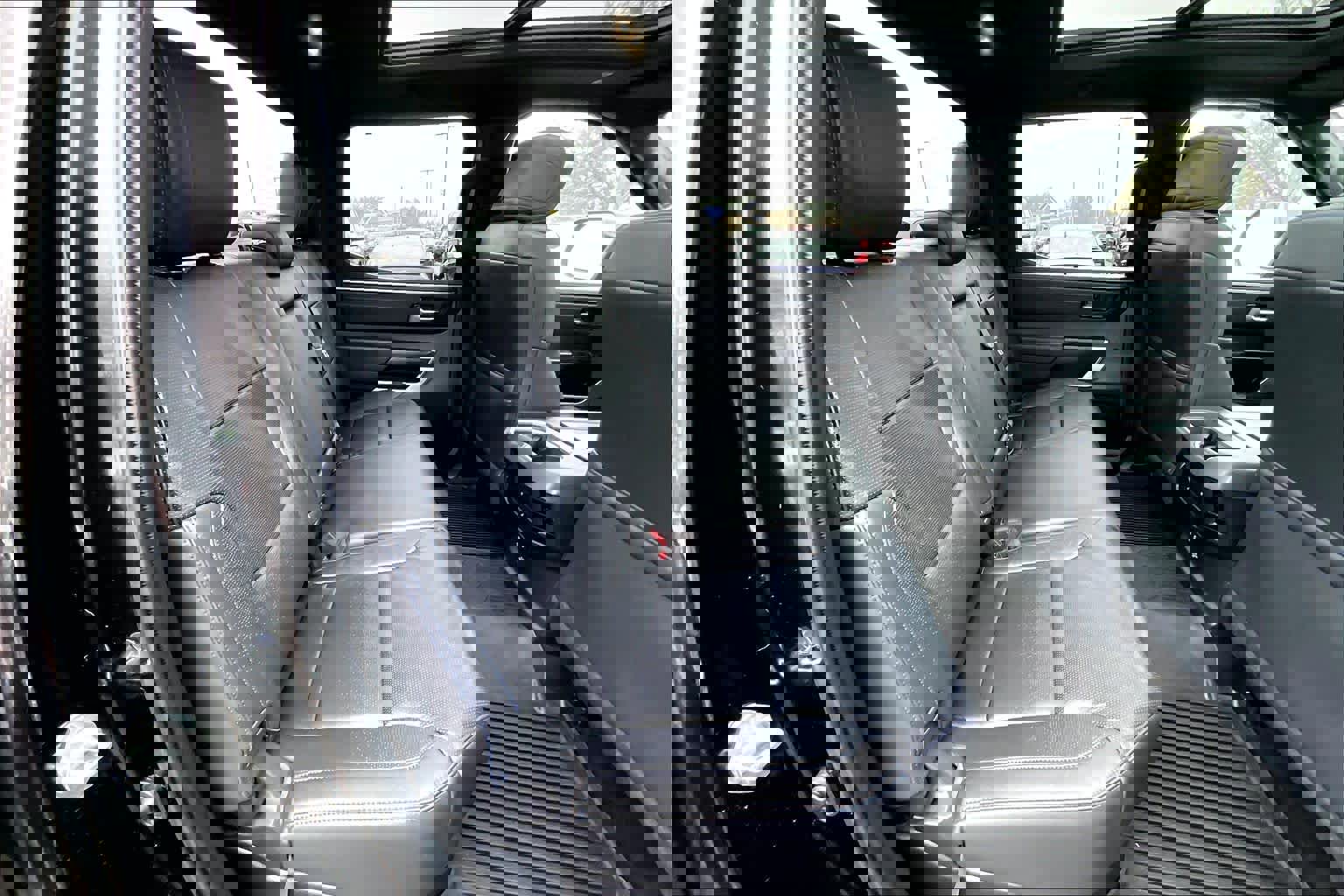 Used 2024 Toyota Tundra Platinum image 19