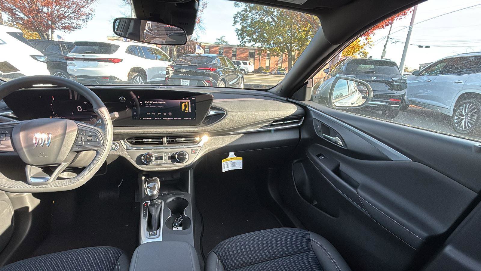 New 2025 Buick Envista Preferred w/ Convenience II Package image 26