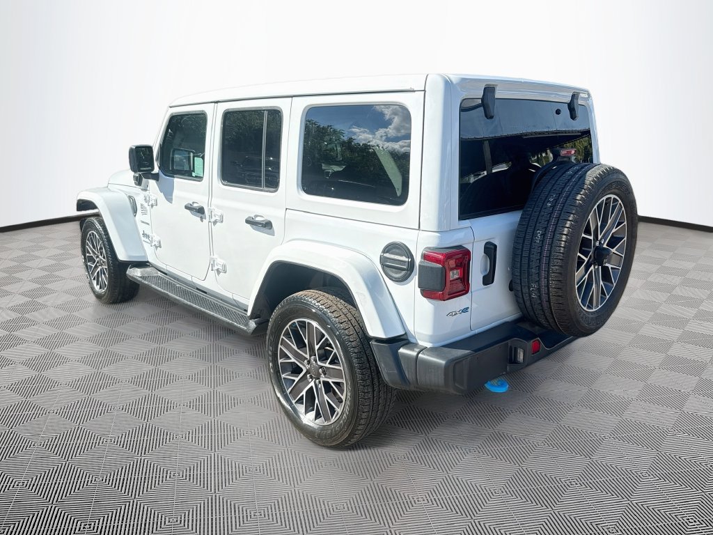 Certified 2023 Jeep Wrangler Unlimited Sahara w/ Cold Weather Group AWD/4WD image 8