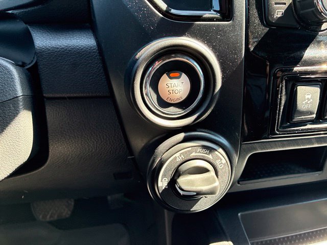 Used 2021 Nissan Titan PRO-4X w/ Off Road Protection Package AWD/4WD image 31