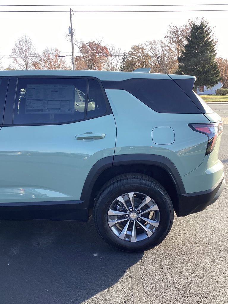 New 2026 Chevrolet Equinox LT w/ Convenience Package II image 4