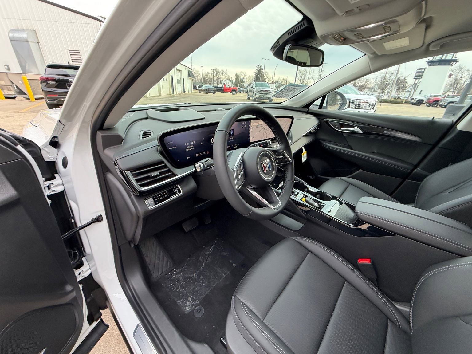 New 2026 Buick Envision Preferred image 18