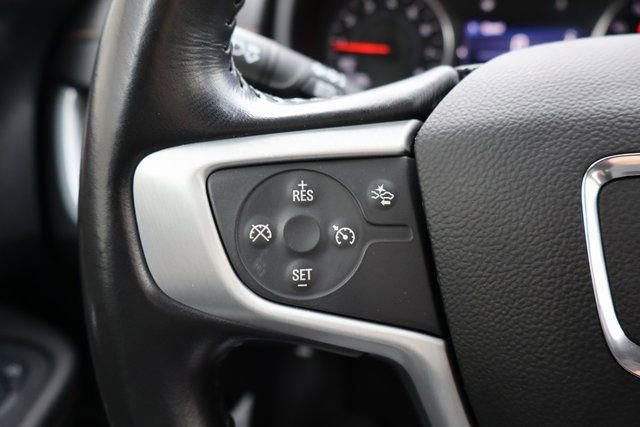 Used 2021 GMC Terrain SLE w/ Driver Convenience Package image 19