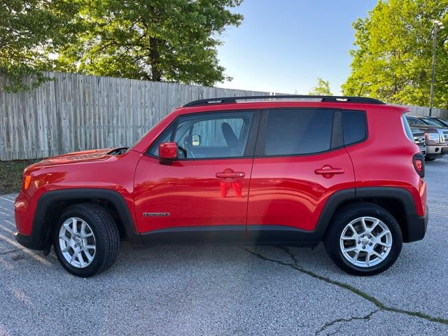 Used 2020 Jeep Renegade Latitude w/ Cold Weather Group FWD image 3