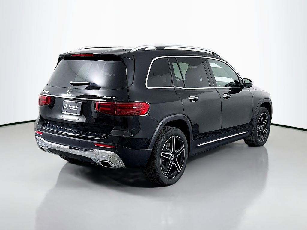 Used 2026 Mercedes-Benz GLB 250 4MATIC image 7