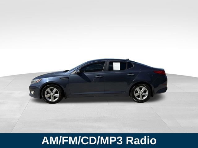 Used 2015 Kia Optima LX FWD image 2