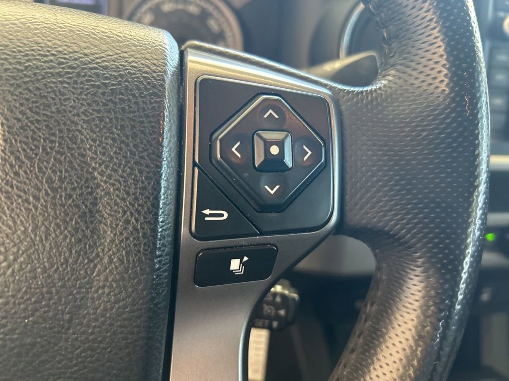 Used 2017 Toyota Tacoma SR5 w/ Tow Package image 45