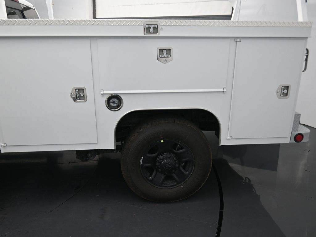 New 2025 RAM 2500 Tradesman image 30