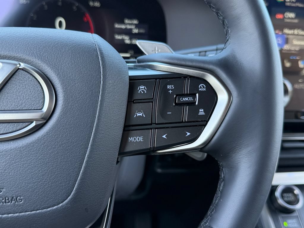 Certified 2026 Lexus GX 550 AWD/4WD image 21
