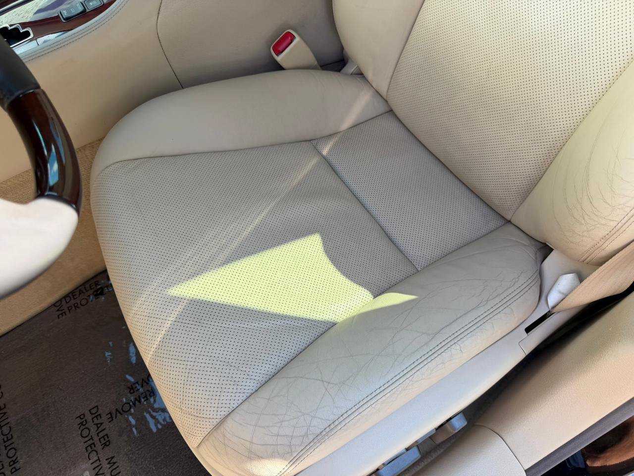 Used 2012 Lexus LS 460 w/ Luxury Value Edition RWD image 21