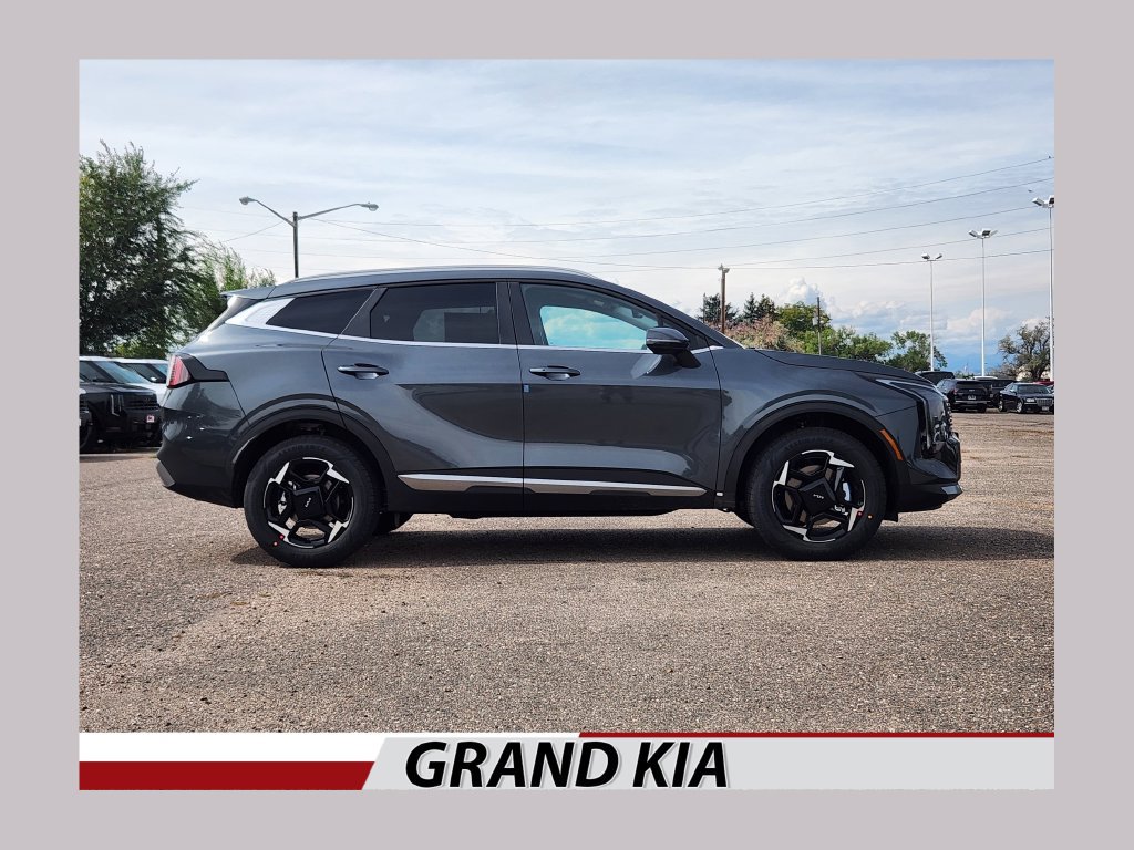 New 2026 Kia Sportage EX