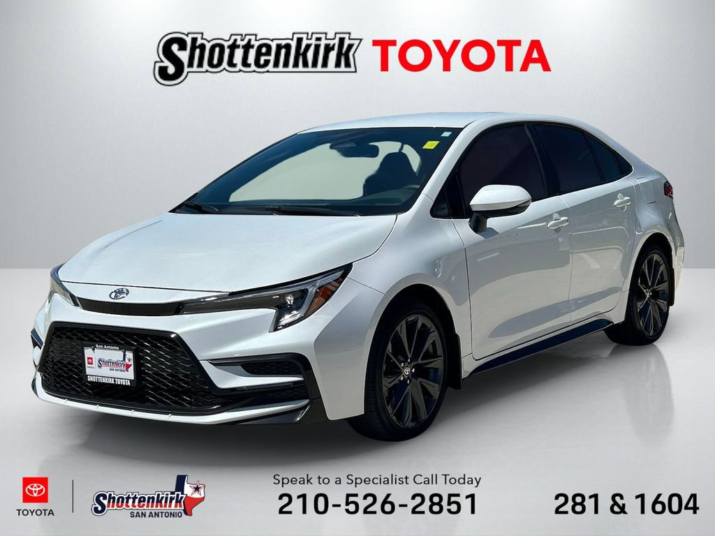 Used 2026 Toyota Corolla SE w/ SE Package FWD image 1