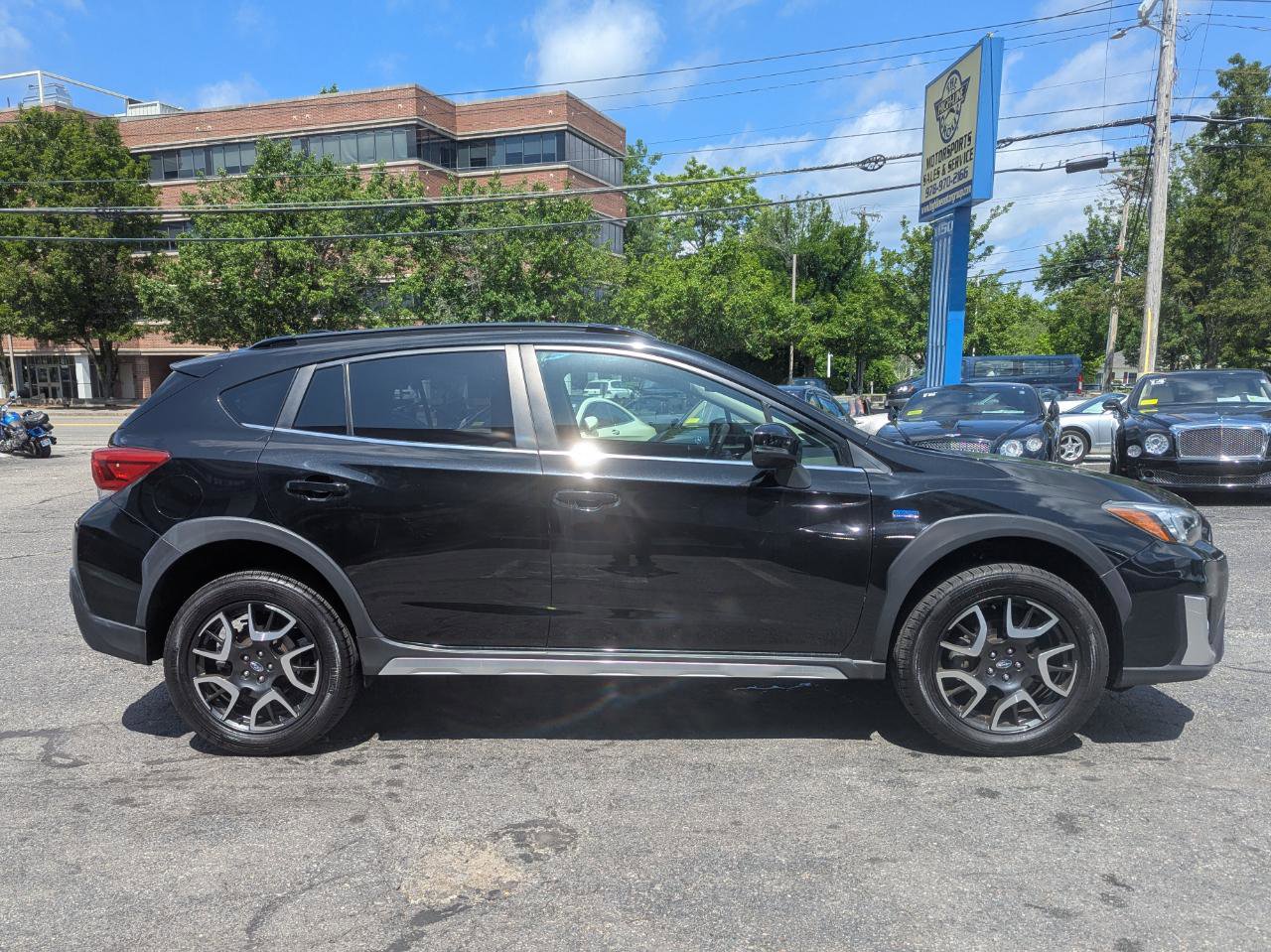 Used 2019 Subaru Crosstrek Hybrid w/ Moonroof Package w/Navigation image 9