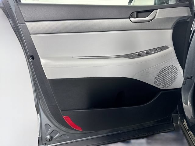 Used 2023 Hyundai Palisade SE w/ Cargo Package AWD/4WD image 12