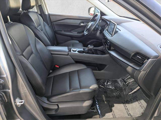 Used 2022 Nissan Rogue SV w/ SV Premium Package AWD/4WD image 19
