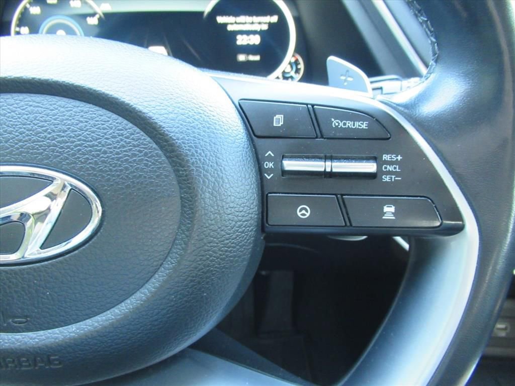 Used 2023 Hyundai Sonata Limited w/ Cargo Package image 22