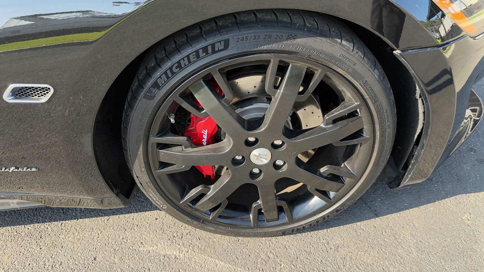 Used 2014 Maserati GranTurismo Sport image 13