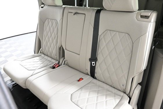 New 2025 Volkswagen Atlas SEL Premium R-Line image 16