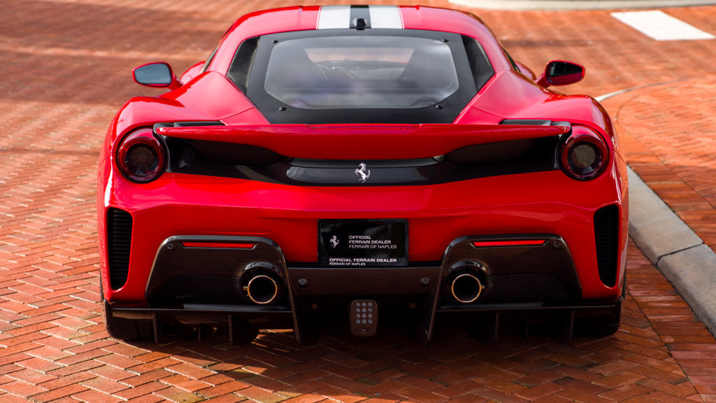 Used 2020 Ferrari 488 Pista Coupe RWD image 6