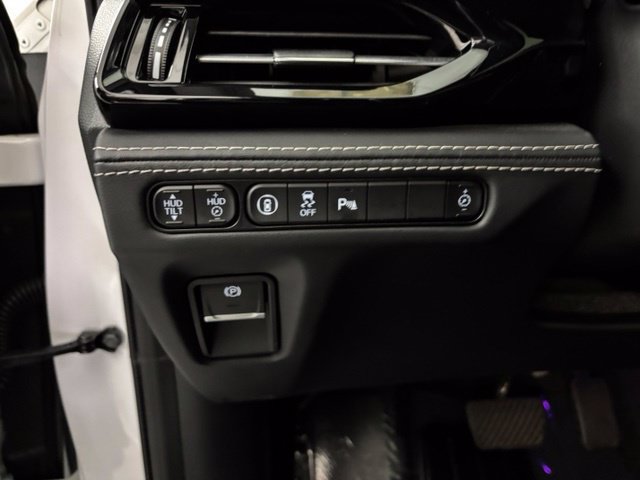 Certified 2023 Acura MDX w/ Advance Package AWD/4WD image 32