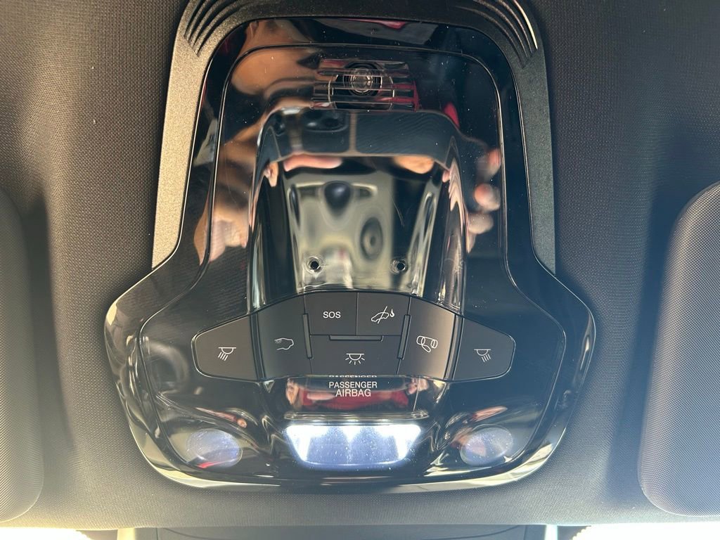 New 2025 Alfa Romeo Stelvio Sprint w/ Convenience Package image 37