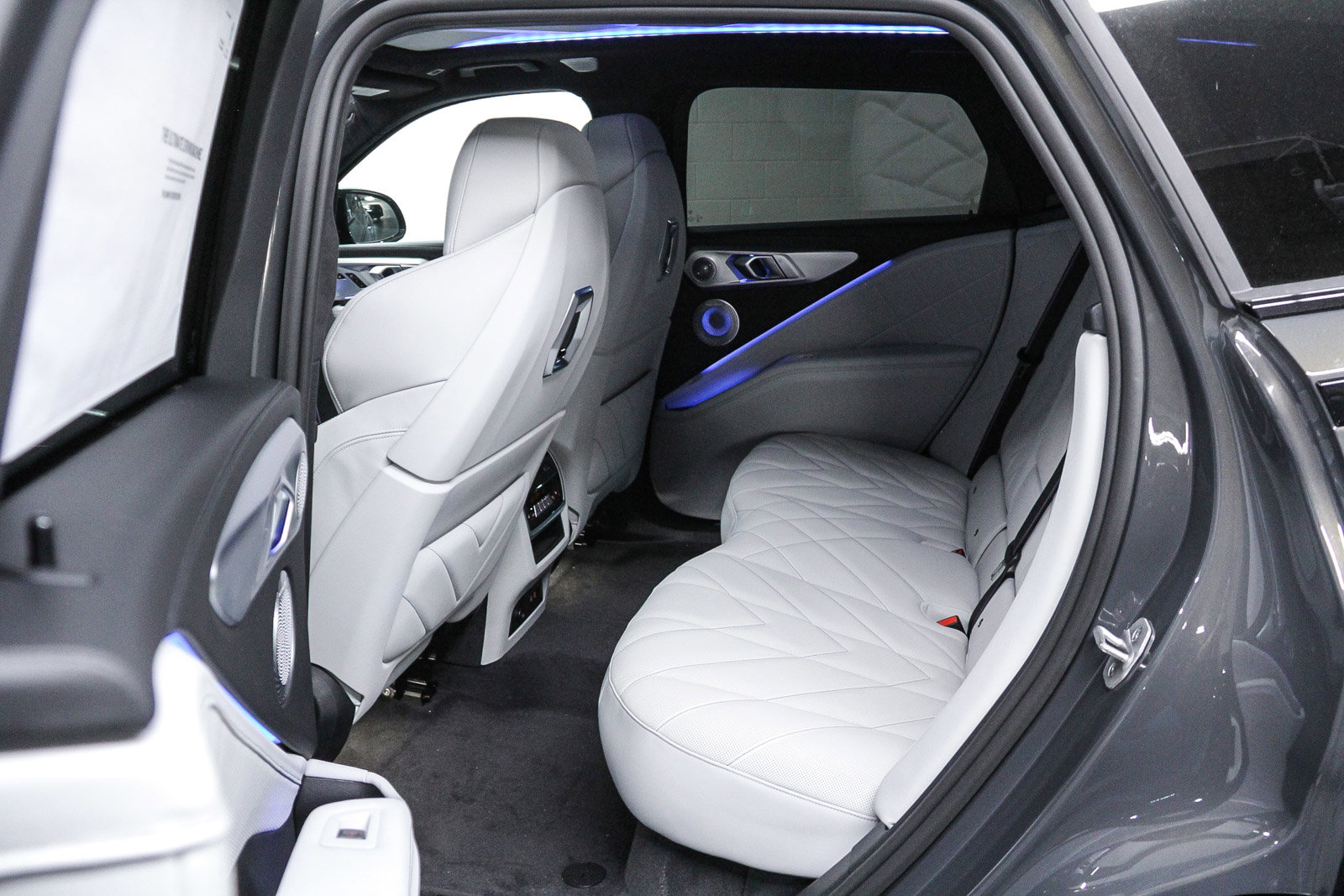 New 2026 BMW XM Label Red image 17