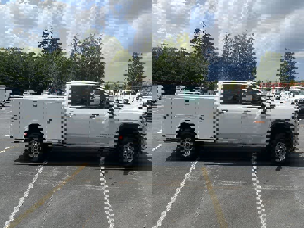 New 2024 GMC Sierra 2500 Pro w/ Convenience Package image 7