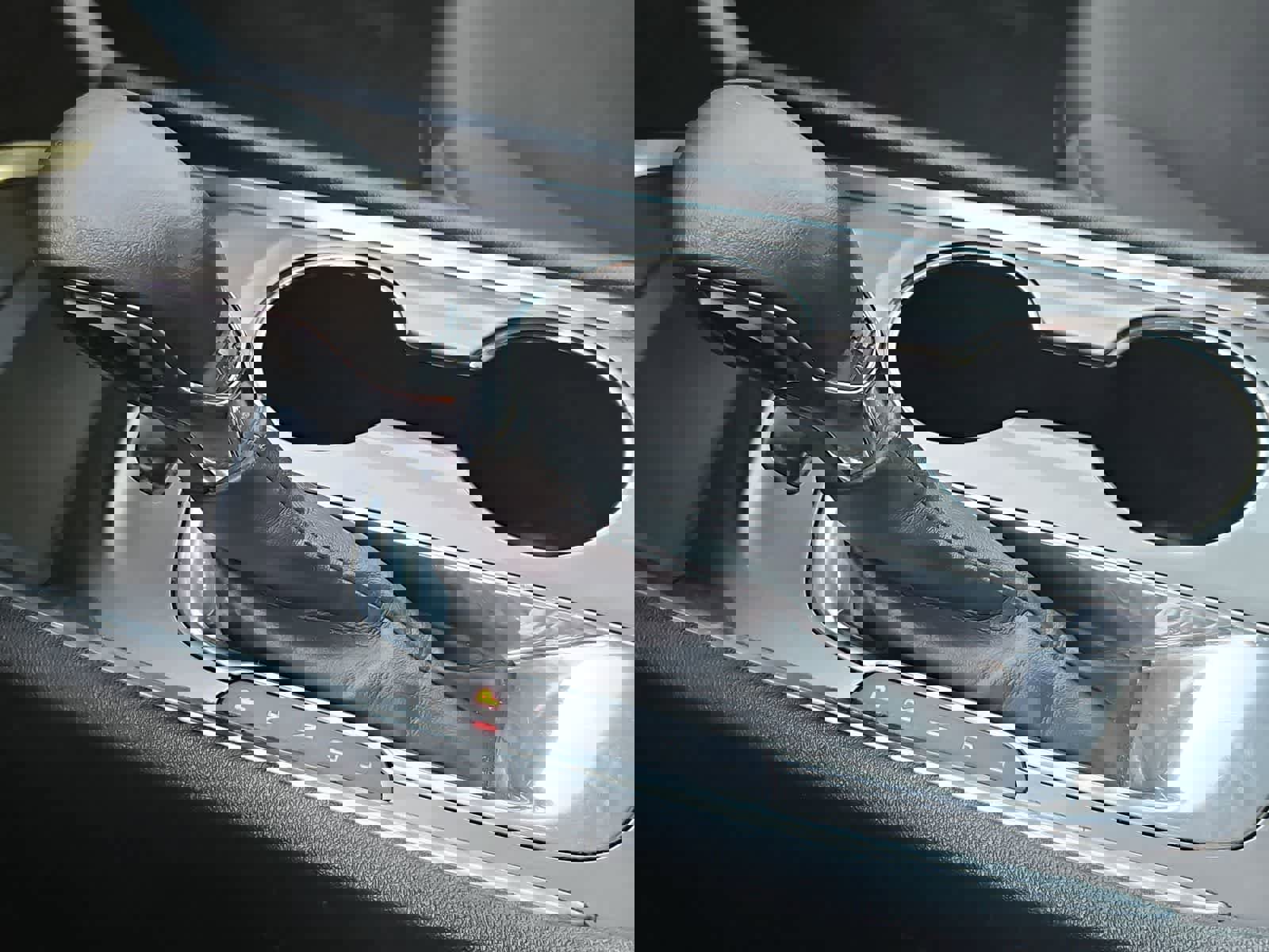 Used 2021 Chevrolet Malibu LT FWD image 31