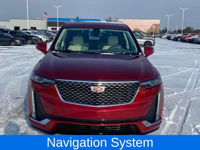 Used 2023 Cadillac XT6 Premium Luxury w/ Technology Package image 2