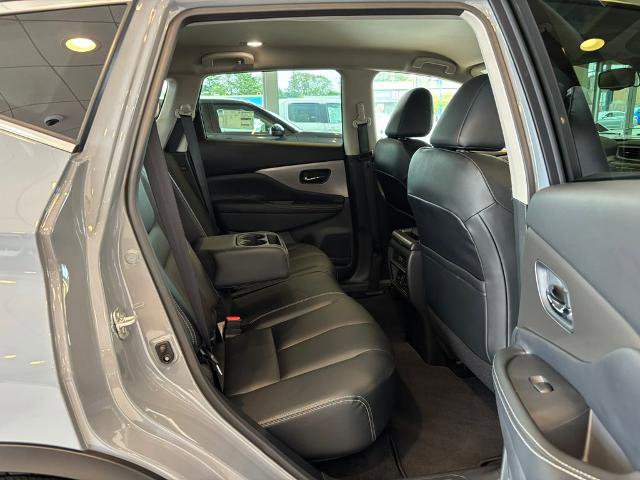 Certified 2024 Nissan Murano SV w/ SV Midnight Edition Package AWD/4WD image 29