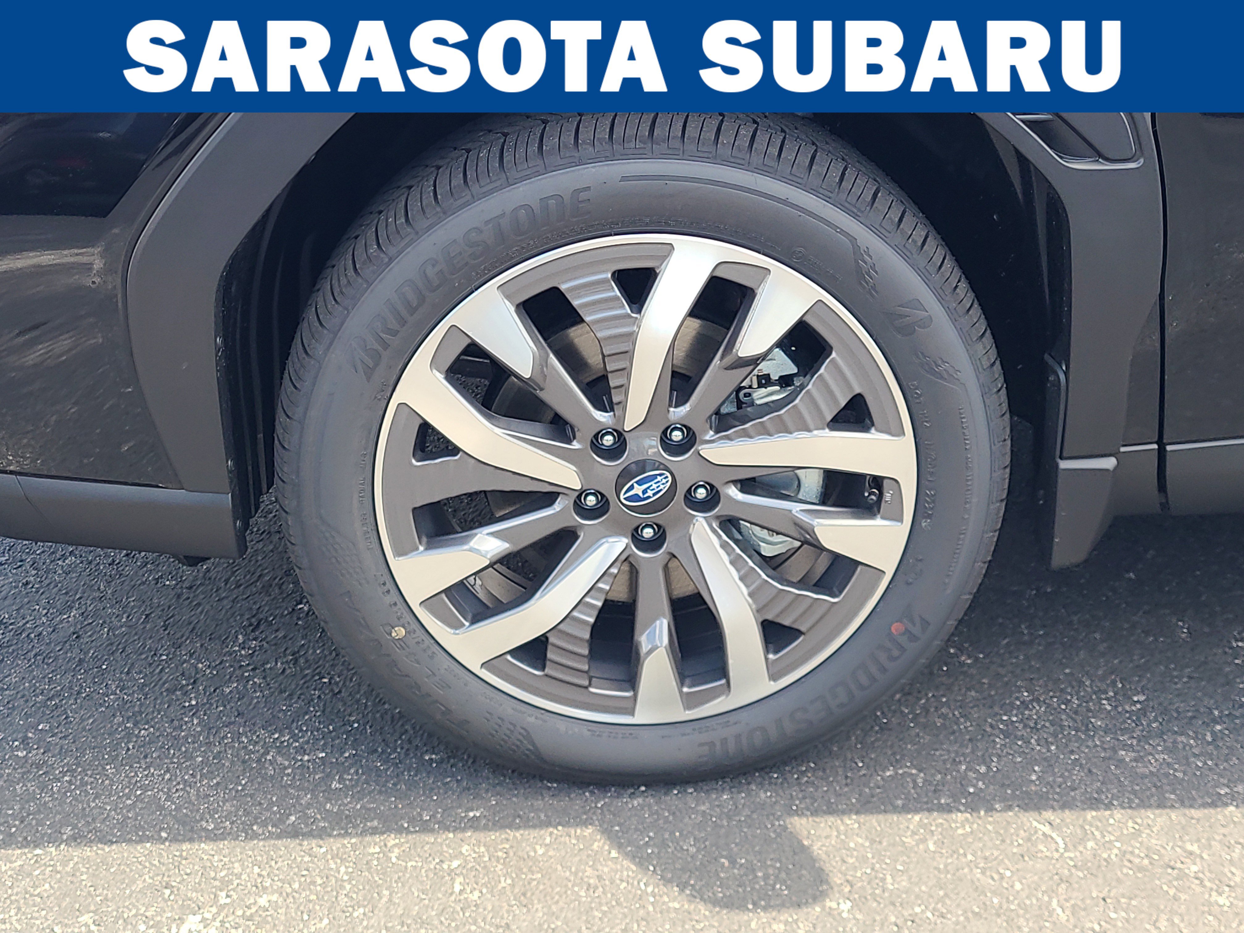 New 2025 Subaru Forester Touring image 4