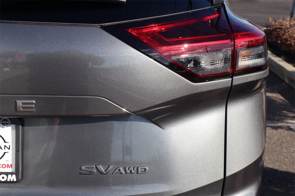 Certified 2024 Nissan Rogue SV w/ SV Premium Package image 31