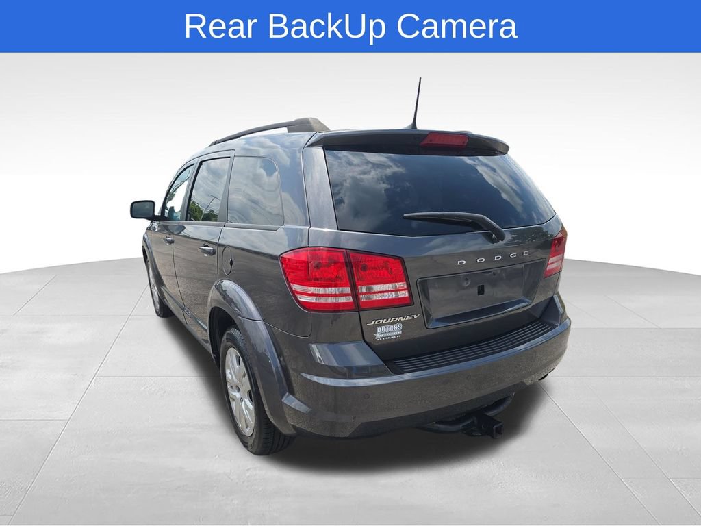 Used 2020 Dodge Journey SE w/ SE Popular Equipment Group FWD image 4