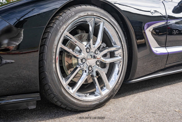 Used 2001 Chevrolet Corvette Coupe w/ Preferred Equipment Group1 image 67