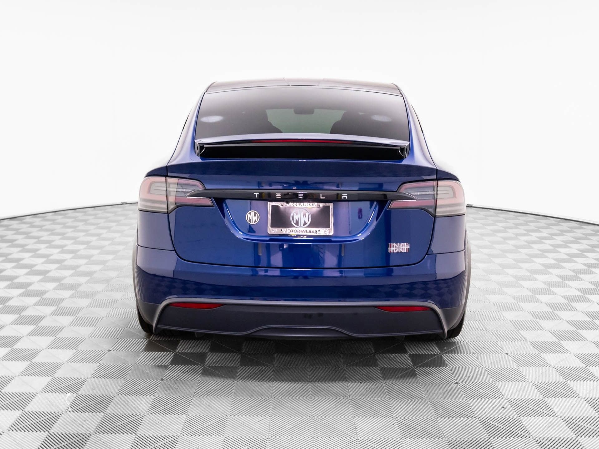 Used 2023 Tesla Model X Plaid image 4