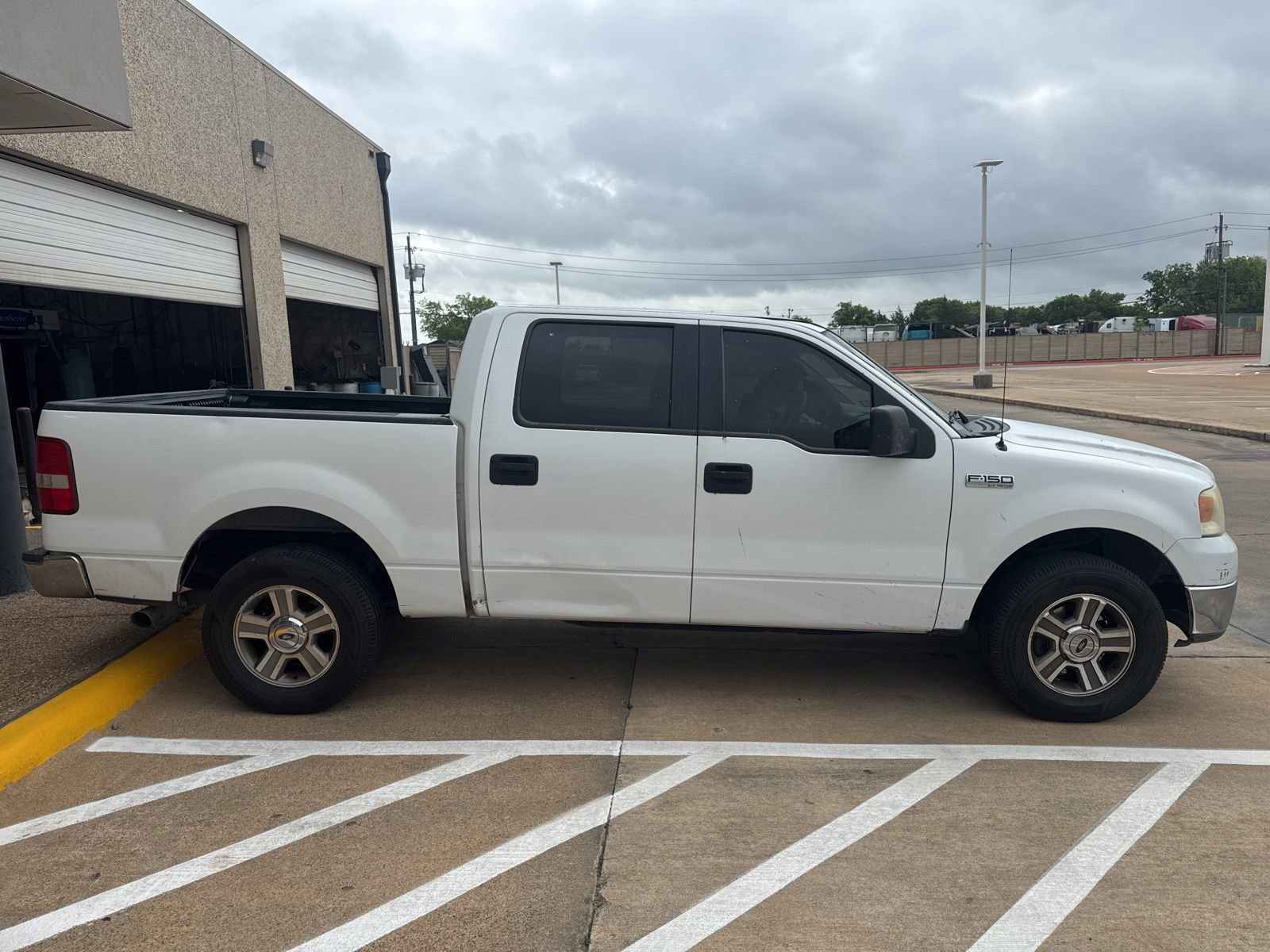 Used 2006 Ford F150 XLT image 8