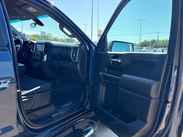 Used 2022 Chevrolet Silverado 1500 LT AWD/4WD image 45
