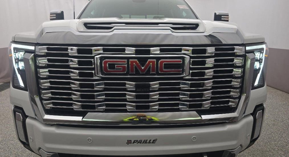 Used 2024 GMC Sierra 2500 Denali w/ Denali Reserve Package video 2