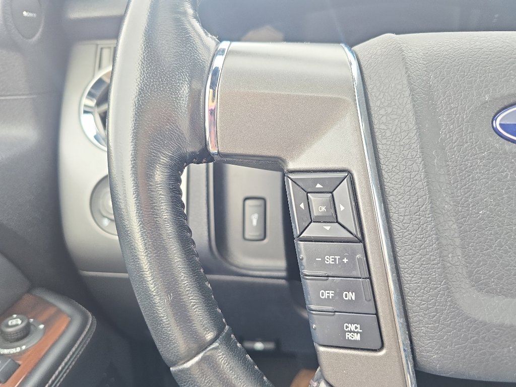 Used 2017 Ford Expedition EL Platinum image 25