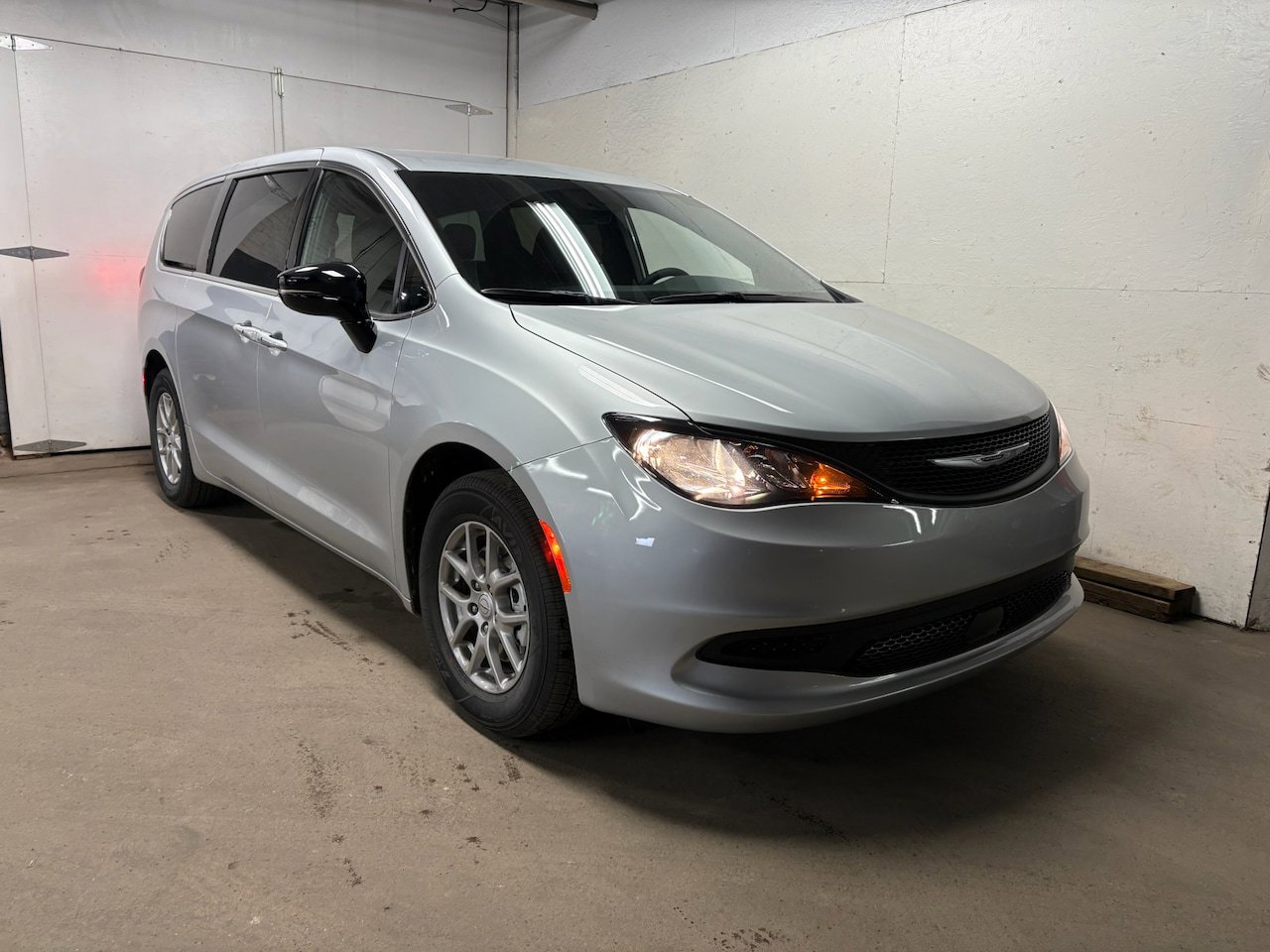 New 2026 Chrysler Voyager LX