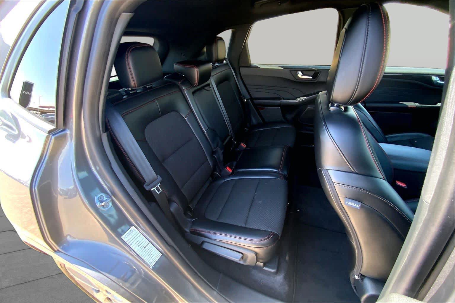 Certified 2024 Ford Escape ST-Line AWD/4WD image 20