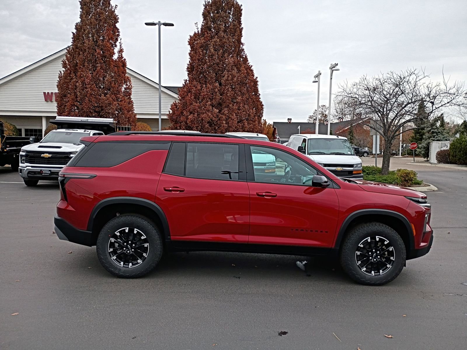 New 2026 Chevrolet Traverse Z71 w/ Driver Confidence Package image 10