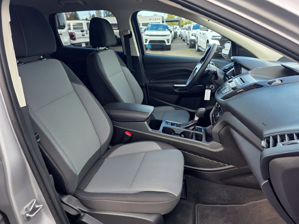 Used 2017 Ford Escape SE AWD/4WD image 22