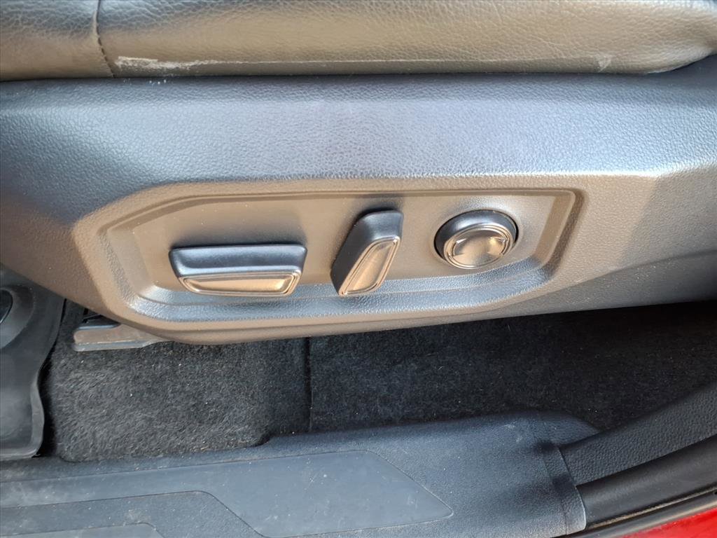 Used 2023 Toyota Tundra Limited w/ Power Package AWD/4WD image 26