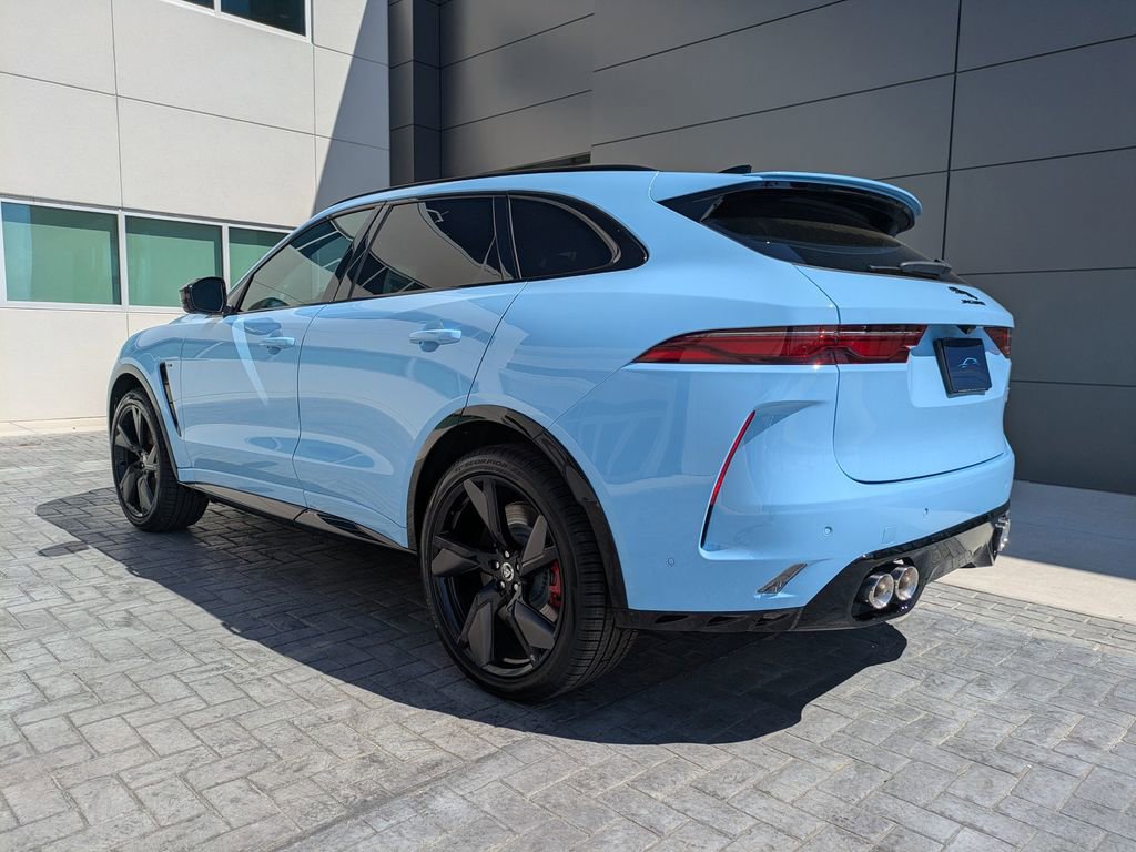 New 2026 Jaguar F-PACE SVR image 7