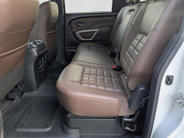 Used 2022 Nissan Titan Platinum Reserve w/ Moonroof Package AWD/4WD image 18