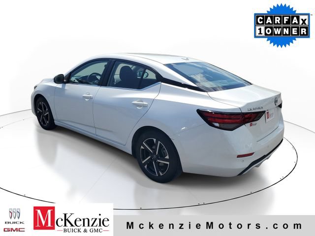 Used 2024 Nissan Sentra SV FWD image 3