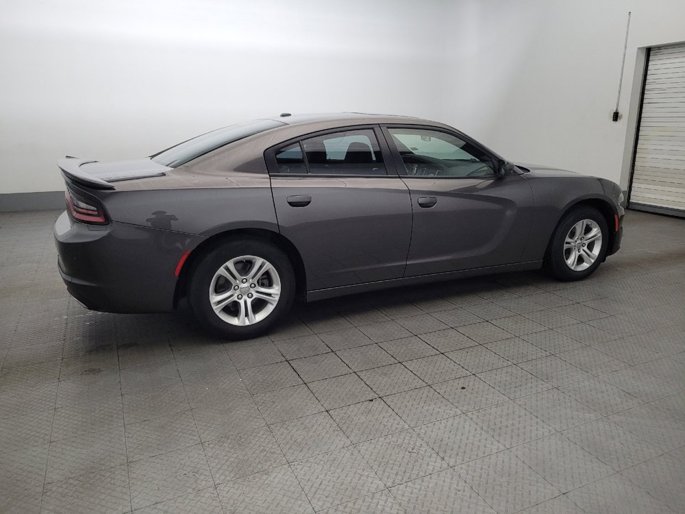 Used 2022 Dodge Charger SXT w/ Leather Interior Group image 10