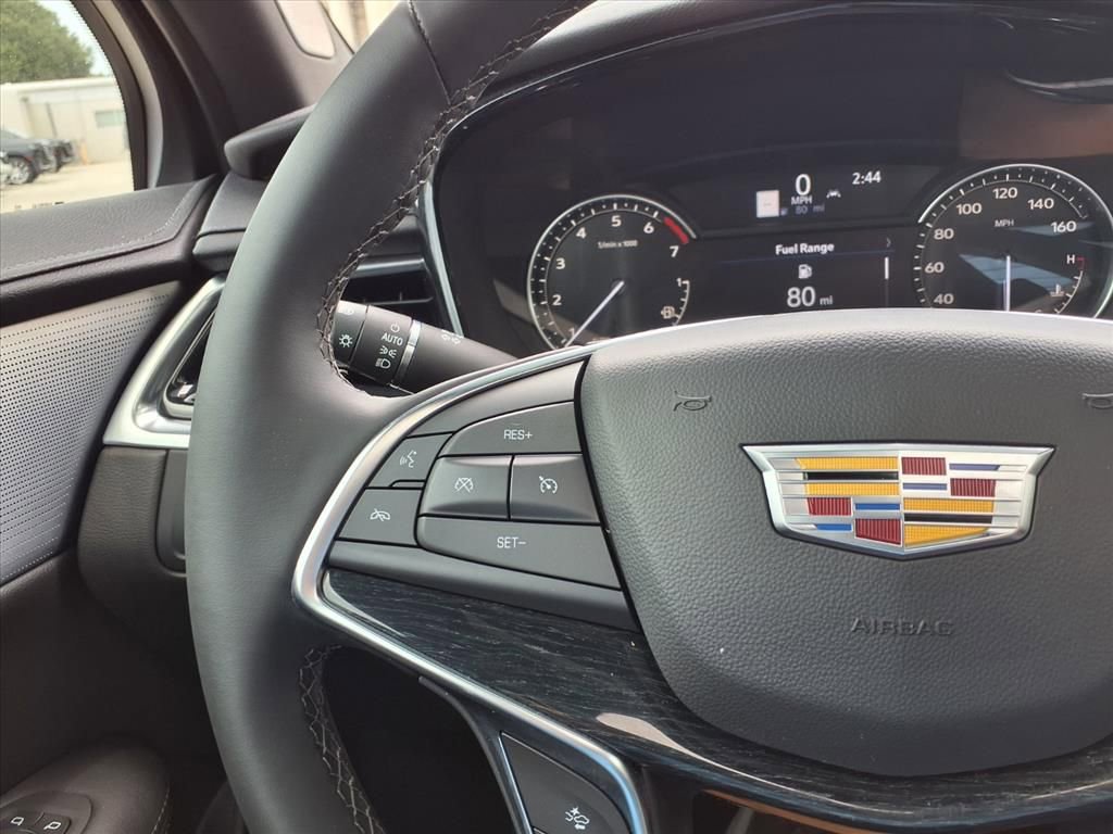 Used 2025 Cadillac XT5 Premium Luxury FWD image 28